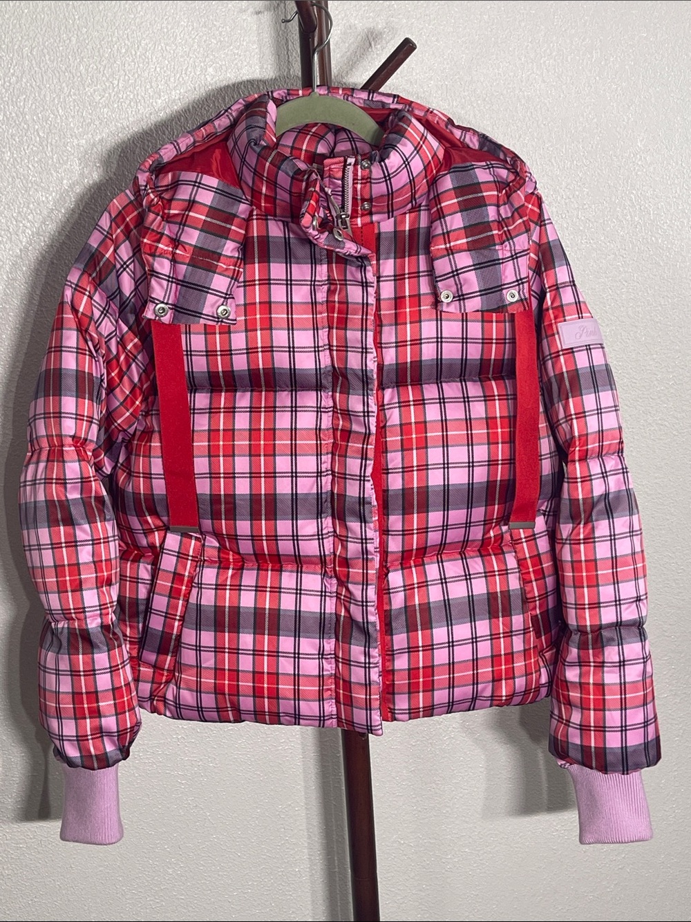 PINK Victoria's Secret Pink & Red Plaid Cropped Puffer Jacket